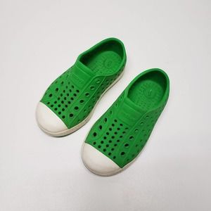 Native Jefferson Size C7 Green Water Shoe Slip On Sneaker
